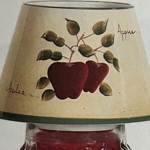Apple Orchard Collection lamp shade from Home Interiors. Vintage